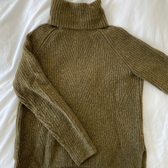 Madewell Chunky Knit Turtleneck - Picture 1 of 2
